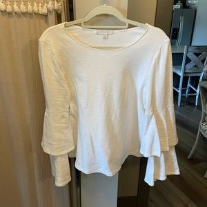 Eri + Ali medium white top